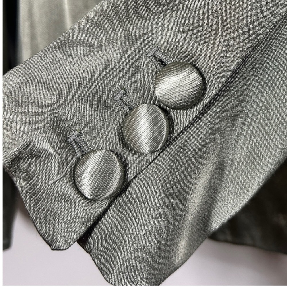 VICI Women's Satin Blazer‎ - Small  - Sage - Picture 6 of 11